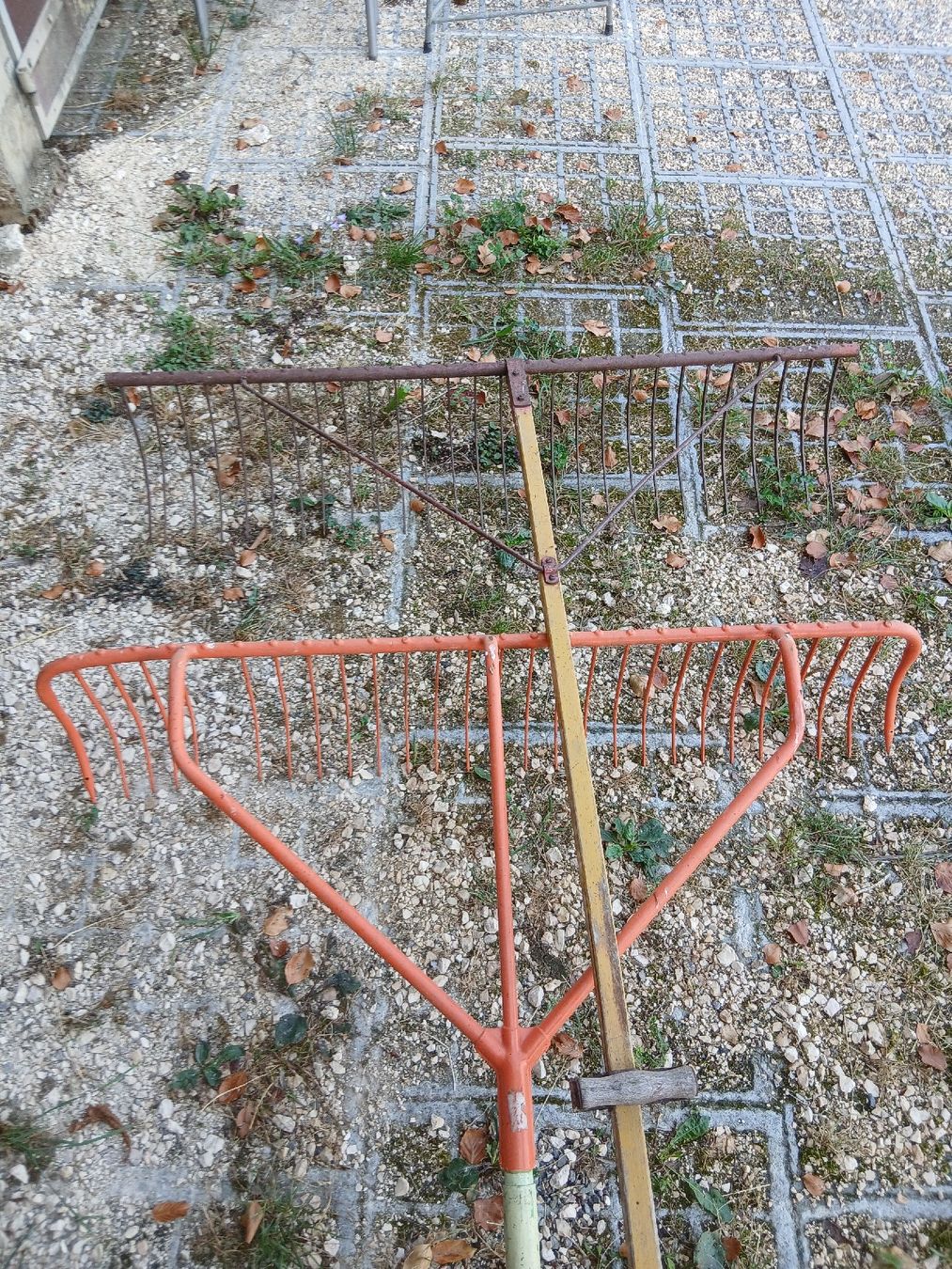 Tous les outils: Schlepprechen  – D'occasion à Schöfflisdorf par Weidhof300 1