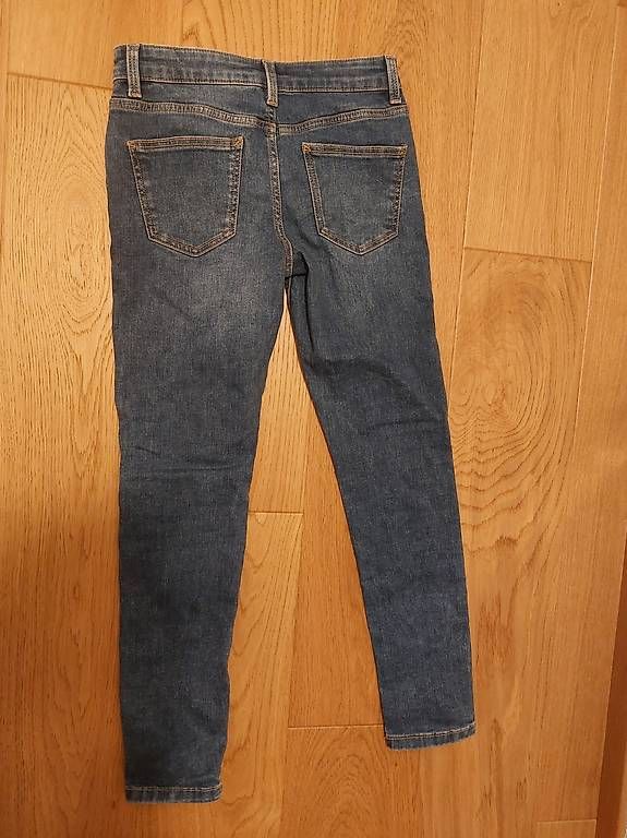 Pantaloni: Jeans Gr. 146 – Usato da Zufikon venduto da balibu 1