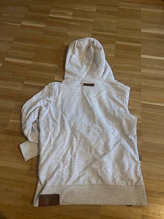 Pullover & Sweatshirts: Naketano Hoodie  – Gebraucht aus Solothurn von mar_spc6 1