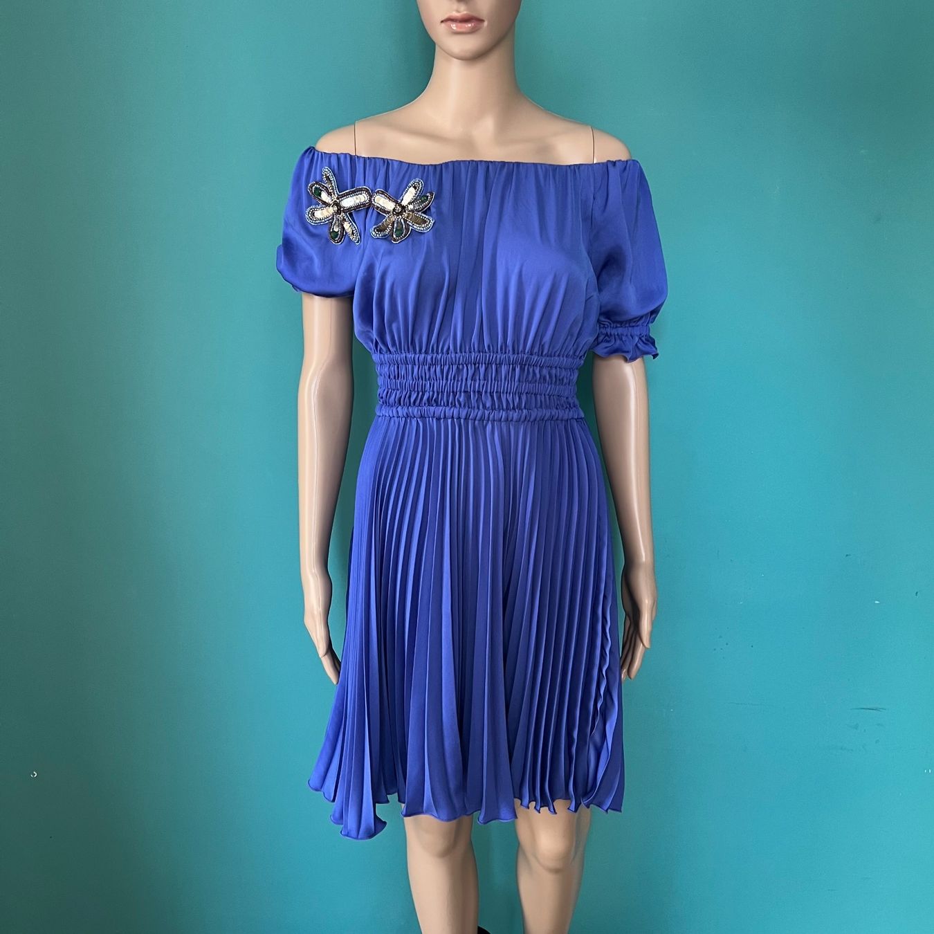 Pinko Robes: PINKO Kleid 💙 – D'occasion à Zürich par ClosetQueen
