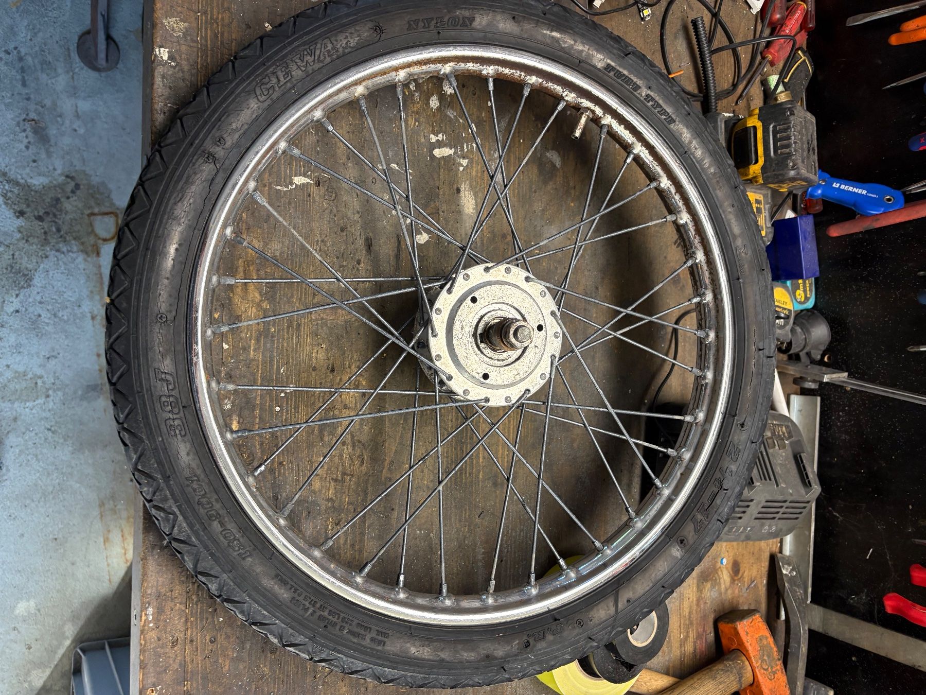 Cyclomoteurs: Puch Maxi S Schpeichenrad Vorne – D'occasion à Gontenschwil par Louiemarkus 1