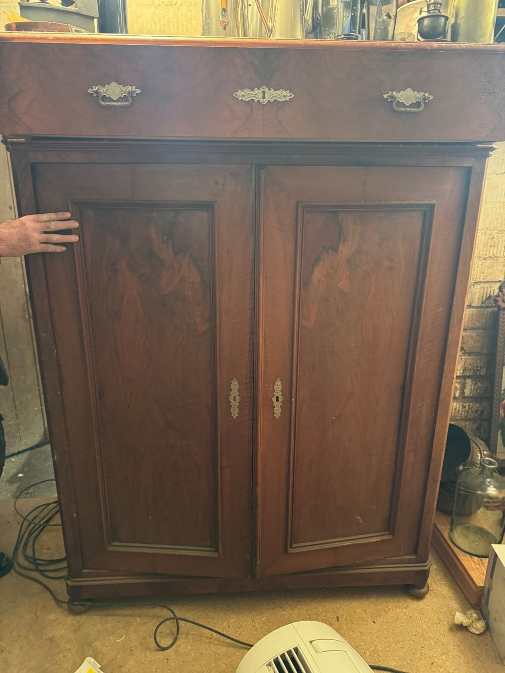 Armadi: Chiffonier Schrank Antik ca 20er – Usato da Münsingen venduto da Sabine87 1