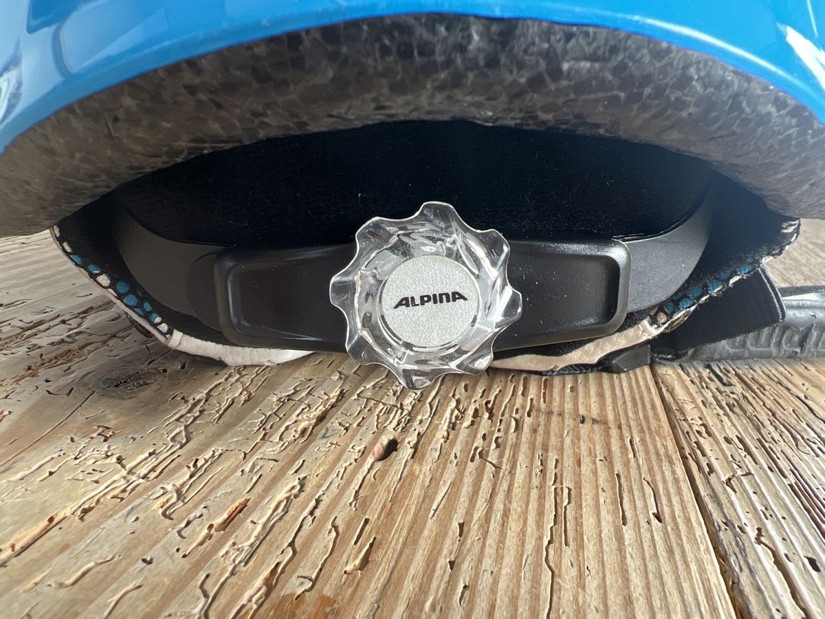 Caschi: Skihelm Grösse 51-54cm – Usato da Aeugst am Albis venduto da Bsaeub 2