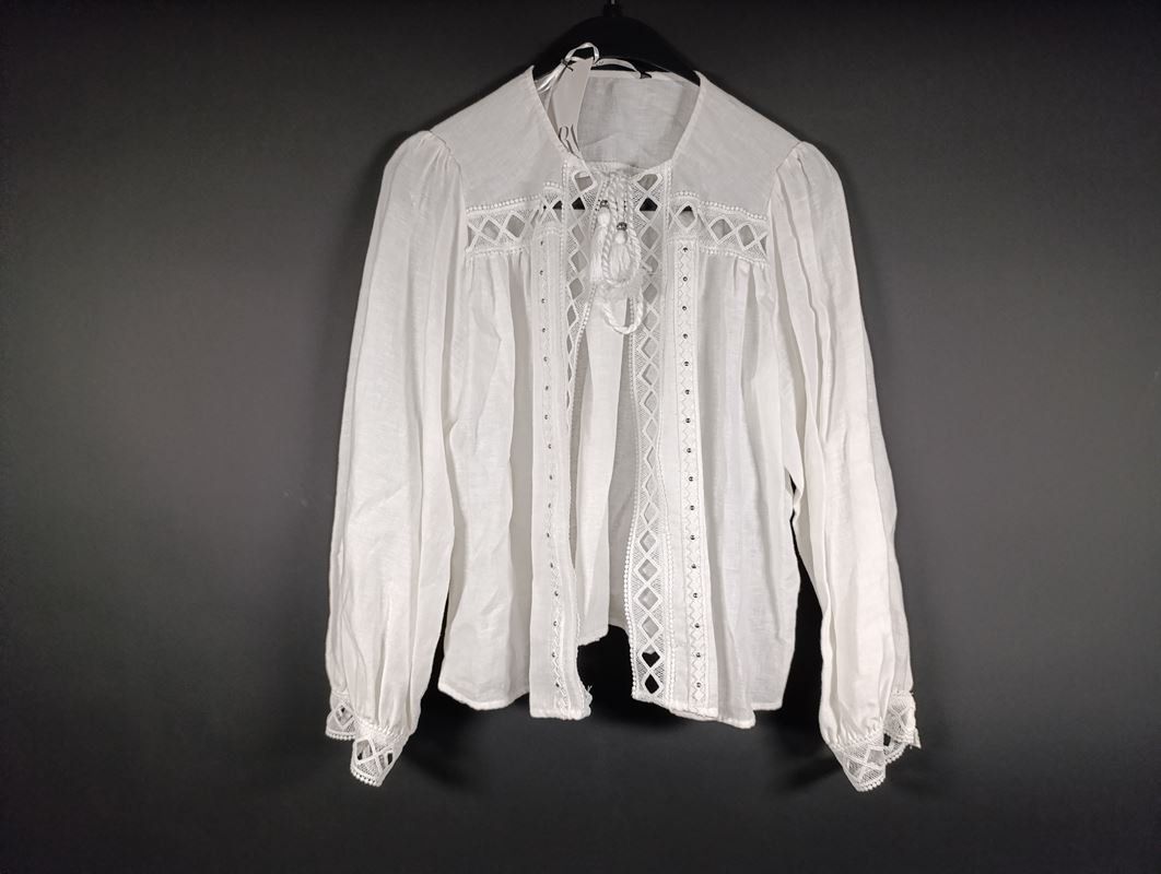 Zara Camicette: ZARA Chemisier blanc – Nuovo (secondo la descrizione) da Thielle venduto da Plusvalue_Neuchatel