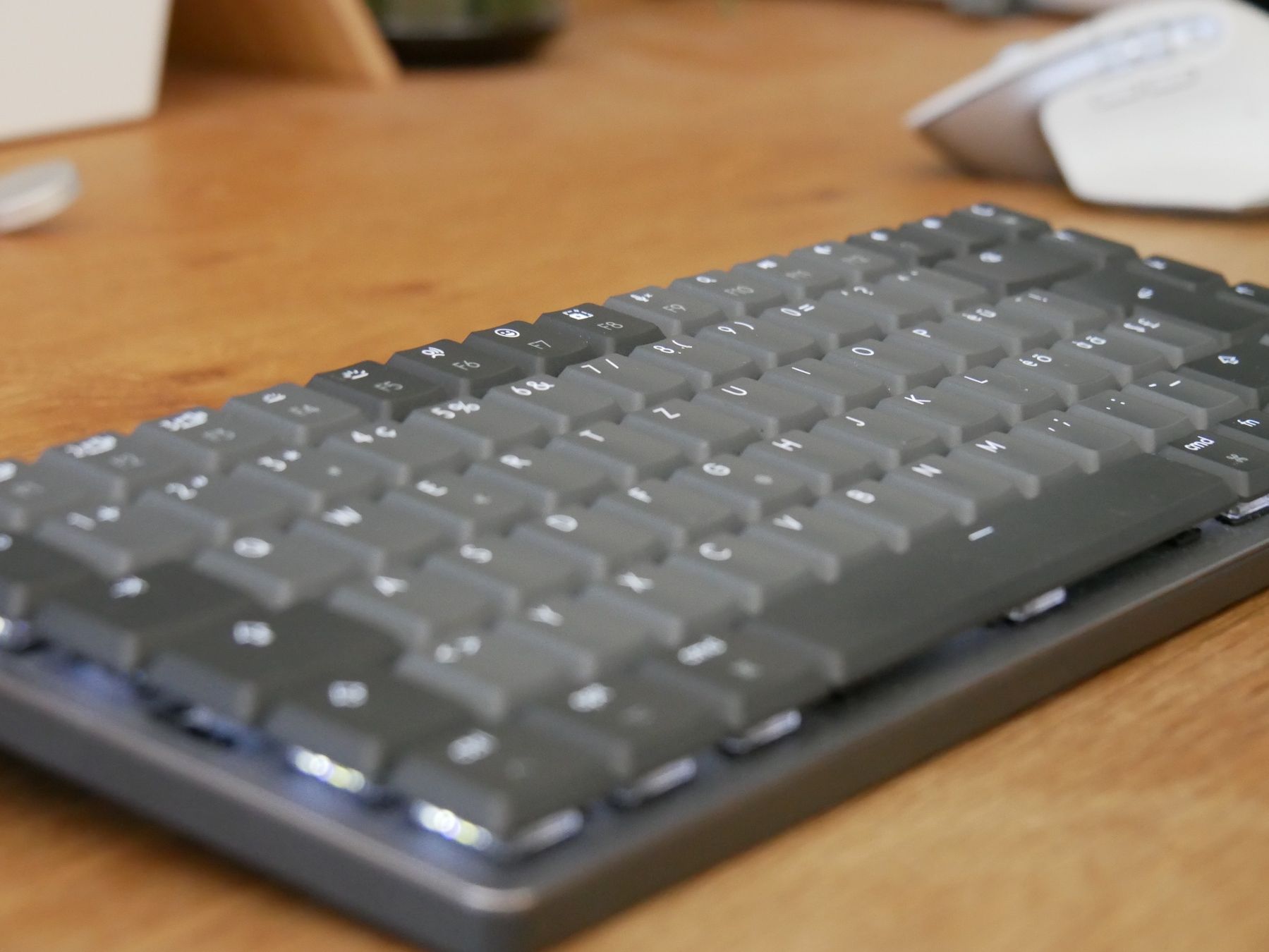 Logitech Claviers: Logitech MX Mechanical Mini for Mac mit or – D'occasion à Meisterschwanden par ced_8cnl 3
