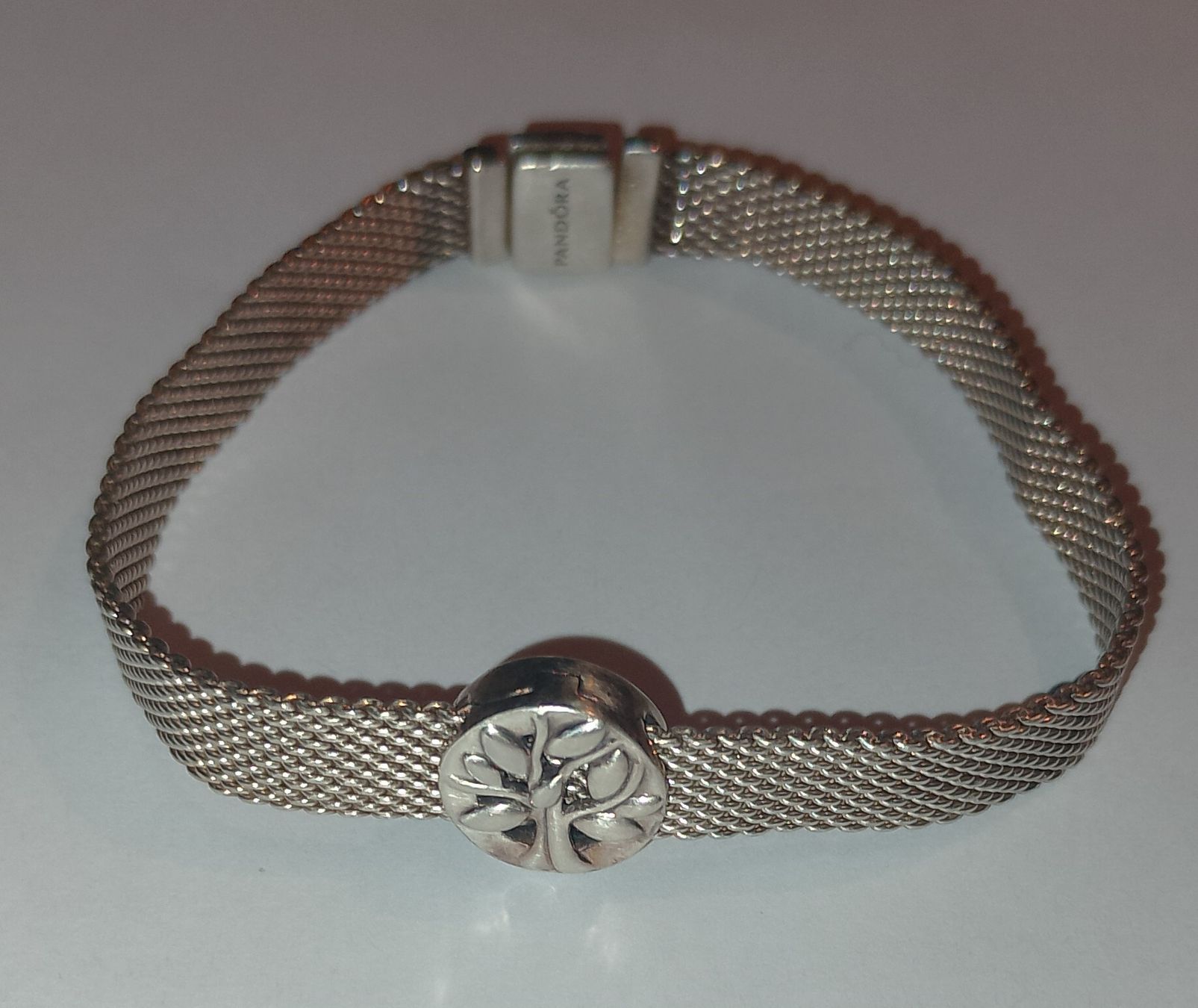Pandora Bracciali & Braccialetti: Armband Pandora Reflexion + charm Lebensbaum  – Usato da Therwil venduto da col_m6rx