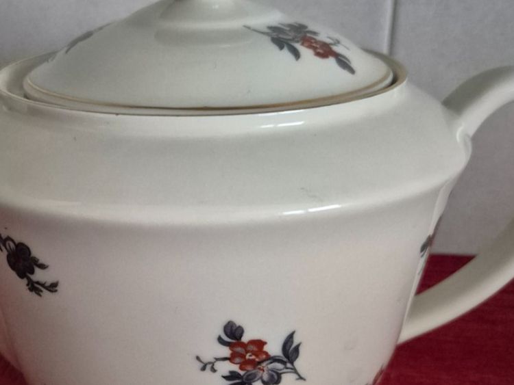 Théières: Théière Langenthal Vintage C65 – D'occasion à Fully par tameab 3