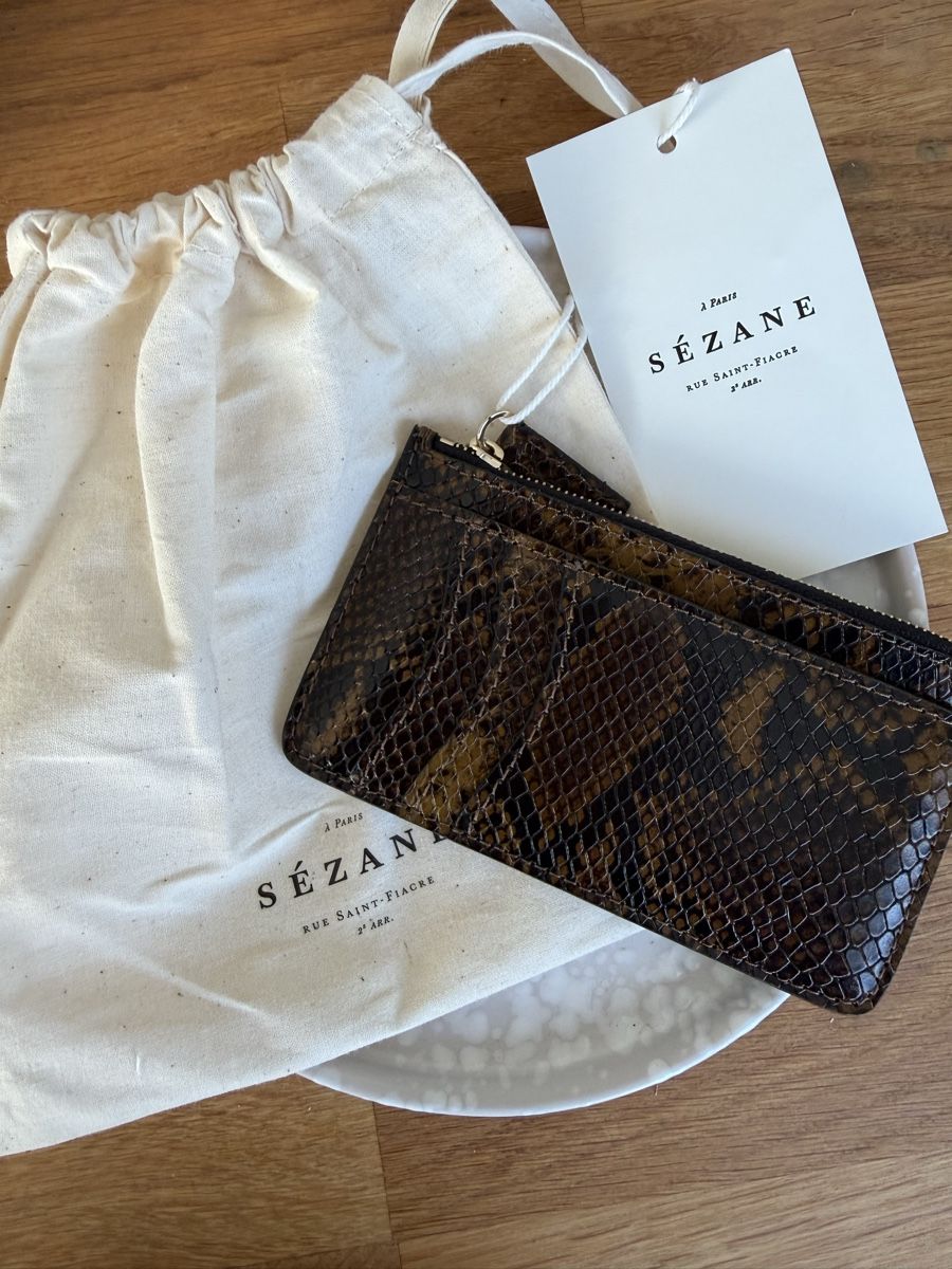 Sezane Portamonete: Sezane Portmonnaie – Nuovo e nell'imballaggio originale da Meilen venduto da NHirs96