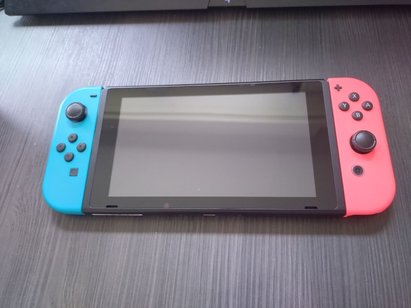 Nintendo Console: Nintendo Switch + Housse de protection – Usato da Lutry venduto da MorgiiS 5
