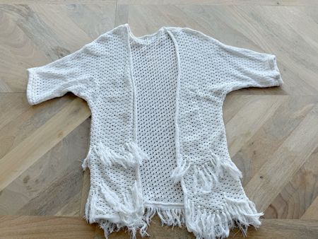 Kurzarm Strickjacke mit Lochmuster Gr. L