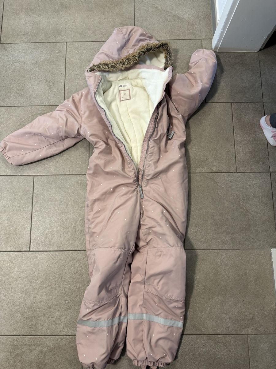 H&M Completi: Schneeanzug – Usato da zürich venduto da mane02