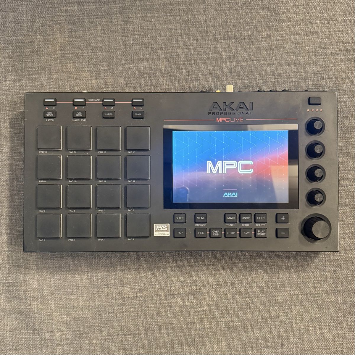 Akai Instruments de musique: AKAI MPC LIVE 1 – D'occasion à Steinhausen par Jakob.Binder