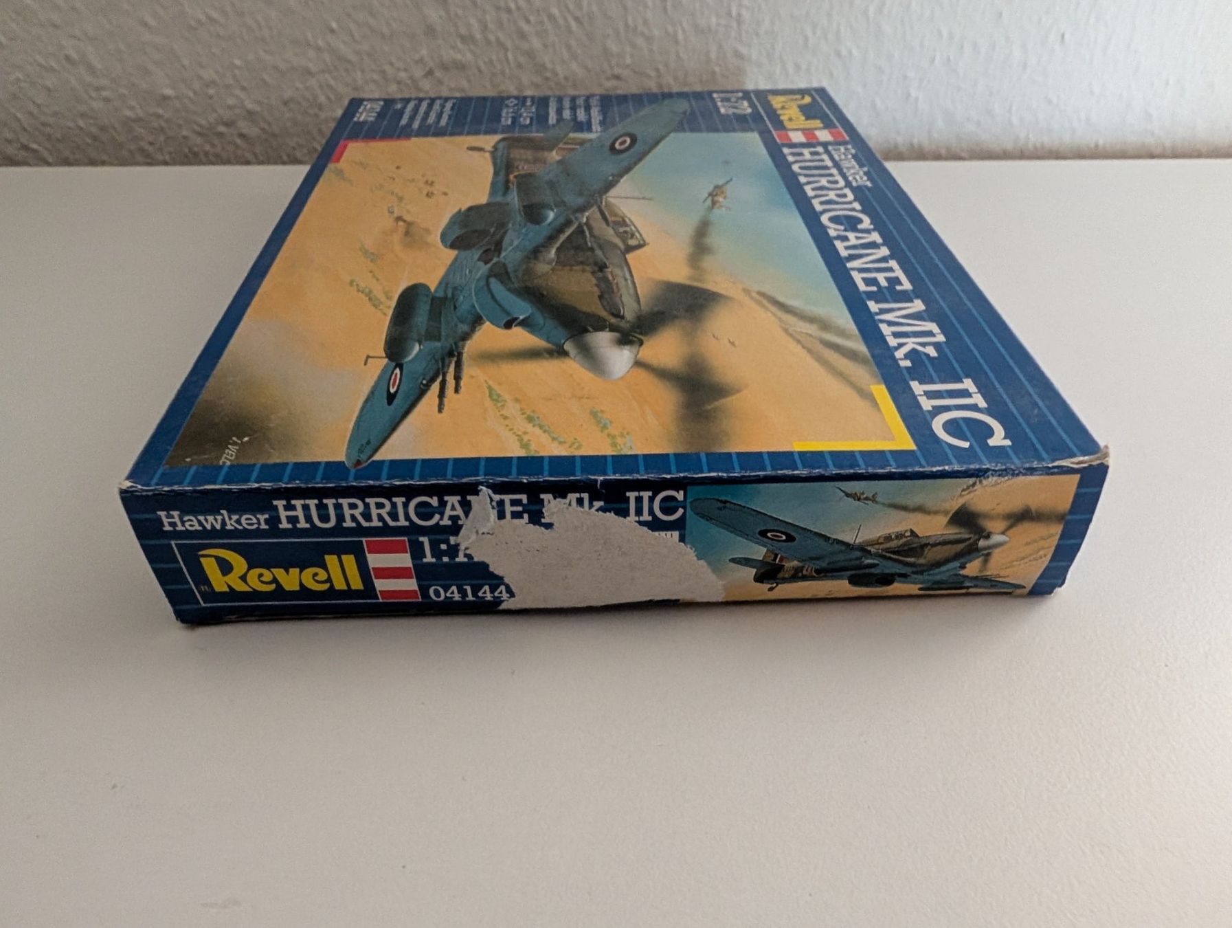 Revell Kit di modellismo & Modellini statici: Revell 04144 Hawker Hurricane Mk. IIC - Massstab 1:72 – Nuovo (secondo la descrizione) da Zürich venduto da eflohmi 3