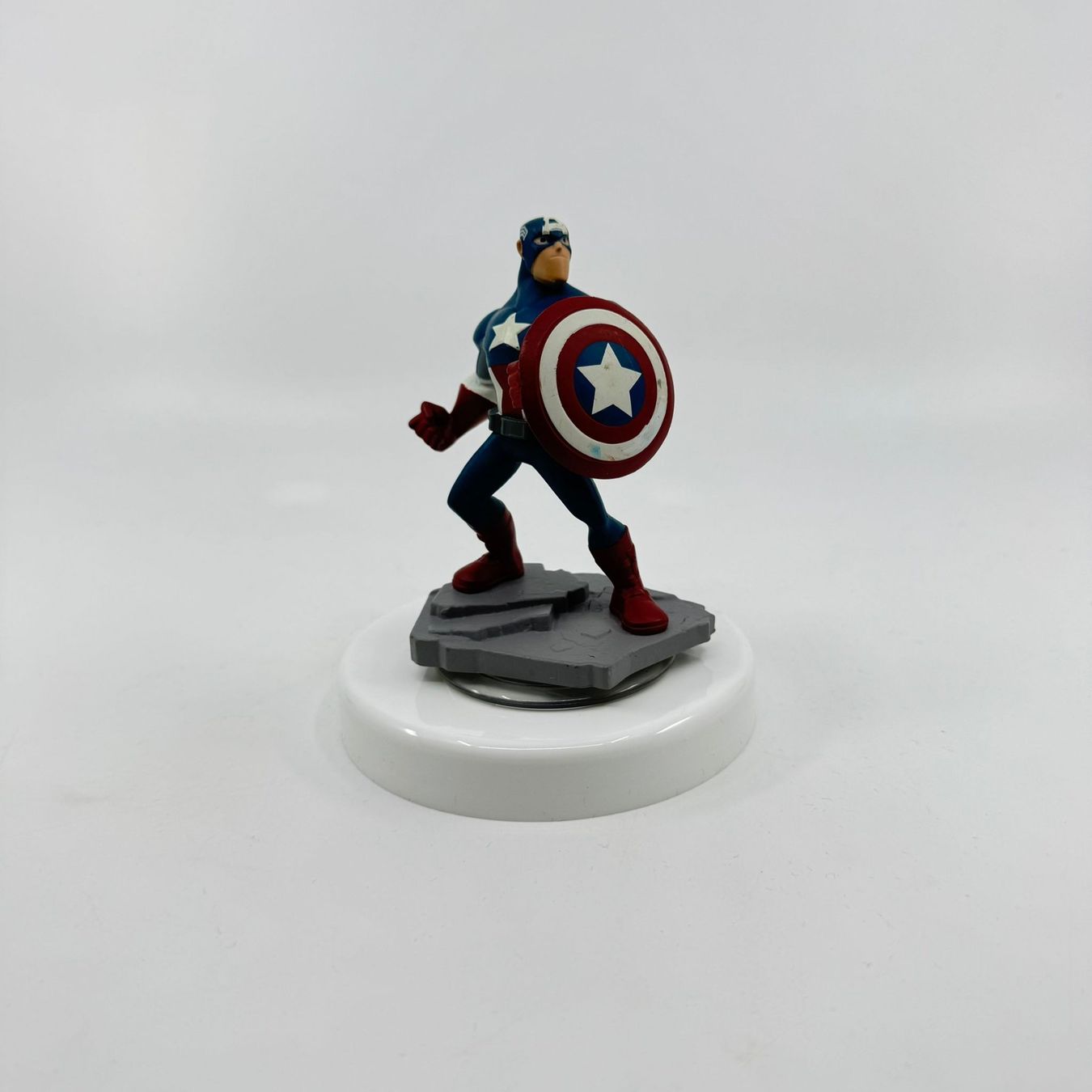 Statuette: Disney Infinity 2.0 Captain America – Usato da Herisau venduto da Seyashop1