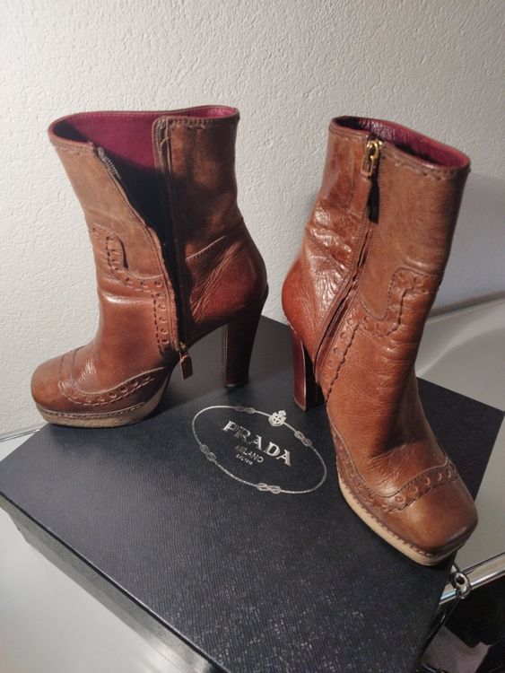 Originale Prada Milano outlet Stiefel / Boots Gr. 39