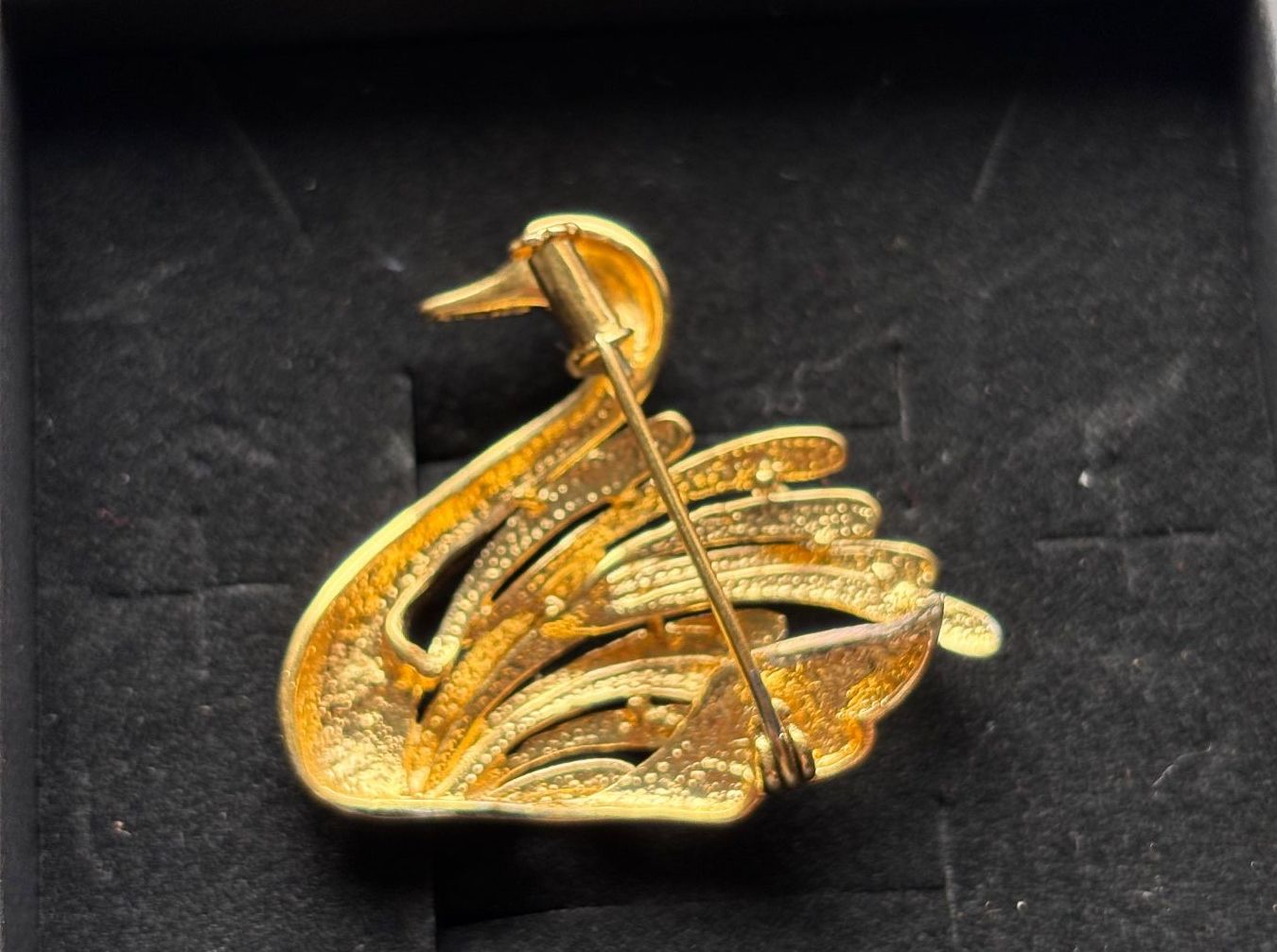 Spille & Fermagli: Broche cygne vintage dorée et argentée – Usato da Peseux venduto da CharmeCommerce 2