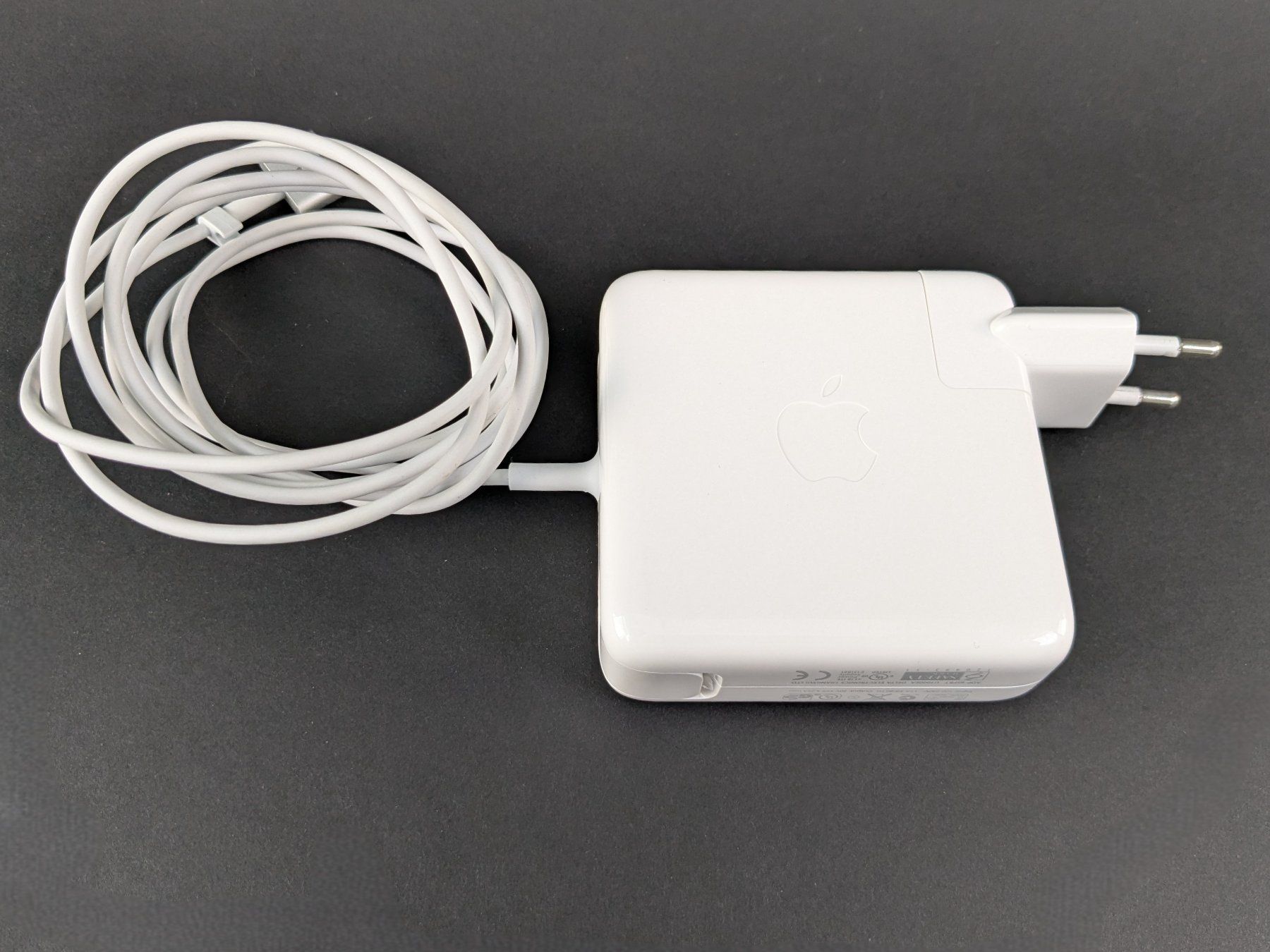 Apple Caricabatterie: APPLE 85W MagSafe 2 Power Adapter A1424 – Usato da Dintikon venduto da Restwert_Dintikon