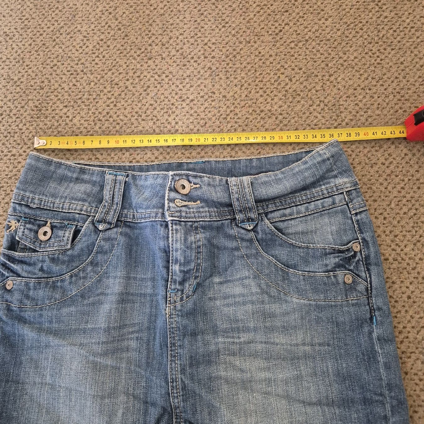 Röcke: Jeansrock Esprit Grösse 34, Abercrombie Gr.24 – Gebraucht aus Münchenstein von yes_l59n 2