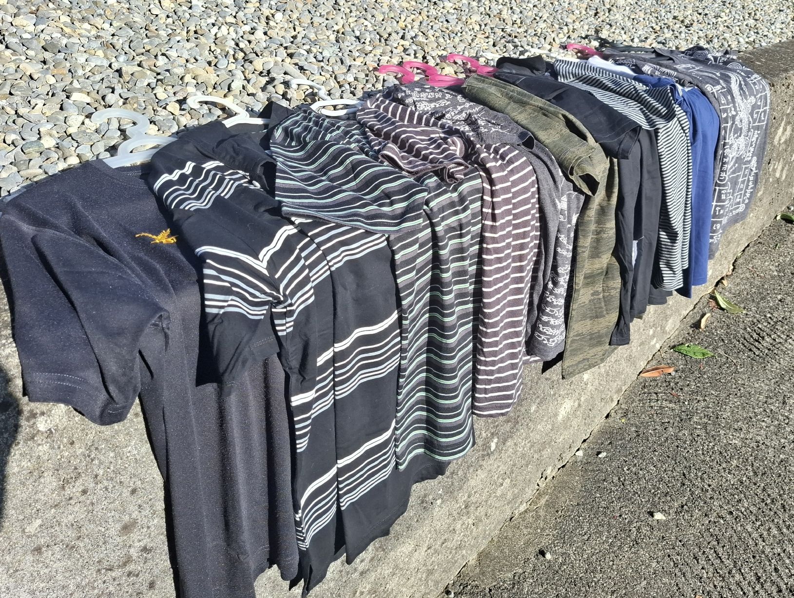T-shirt: 10 schöne T'shirts L – Usato da Hunzenschwil venduto da Hardrock6 1