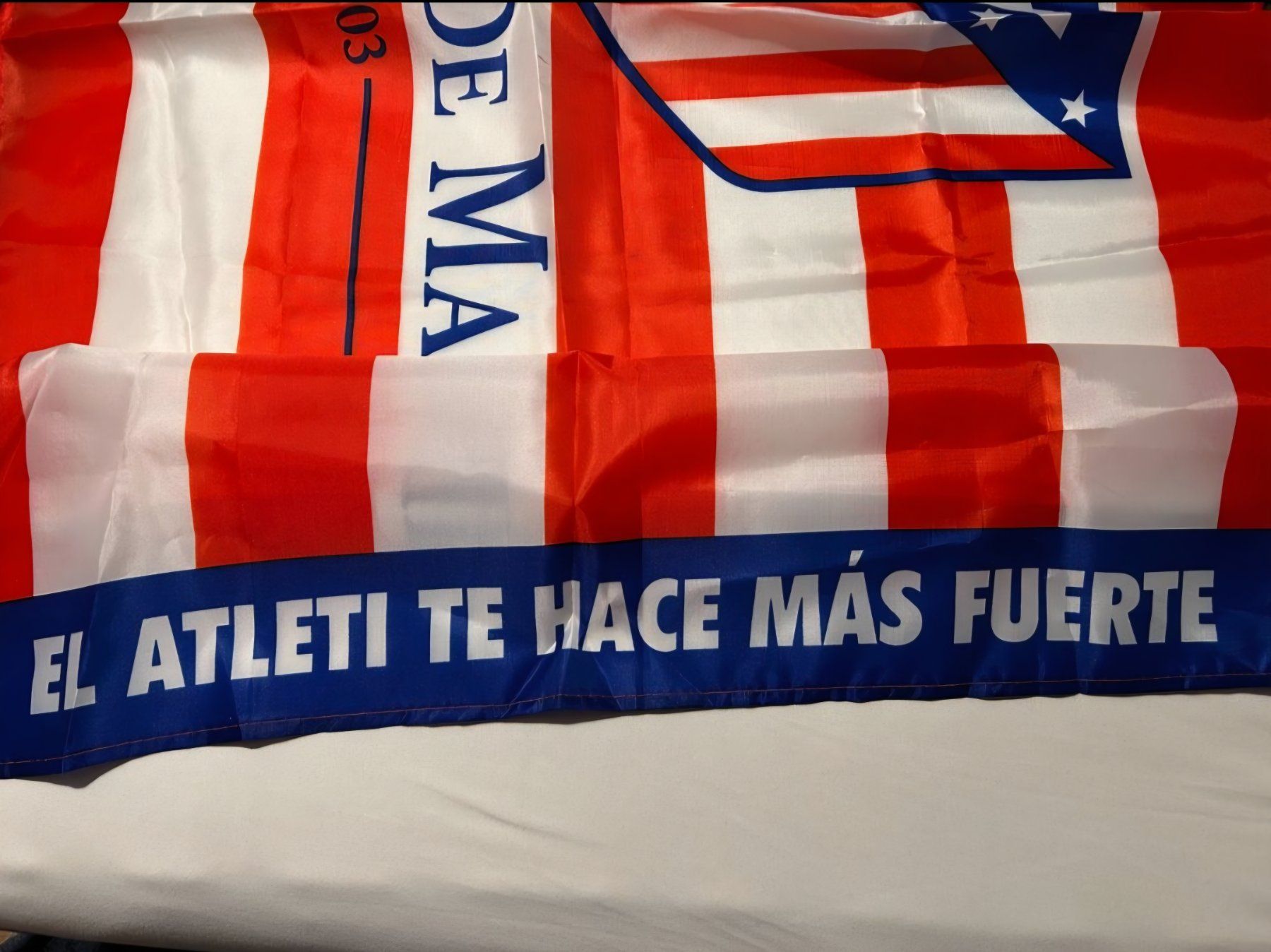 Fahnen: Atlético de Madrid Fahne – Gebraucht aus Vogelsang AG von villa9 2