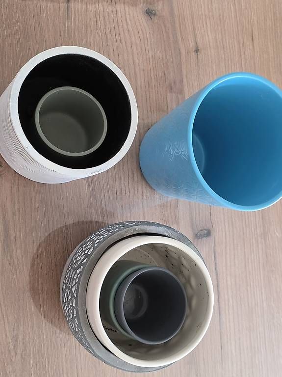 Pots de fleurs: Pflanzentöpfe zu verkaufen – D'occasion à Ebikon par Automaus 1