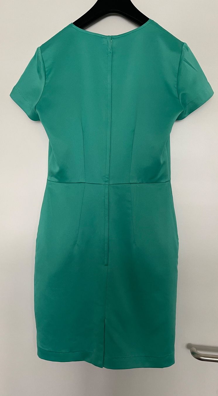 Kleider: Sehr schönes Kleid – Gebraucht aus Winkel von Luxtime 1