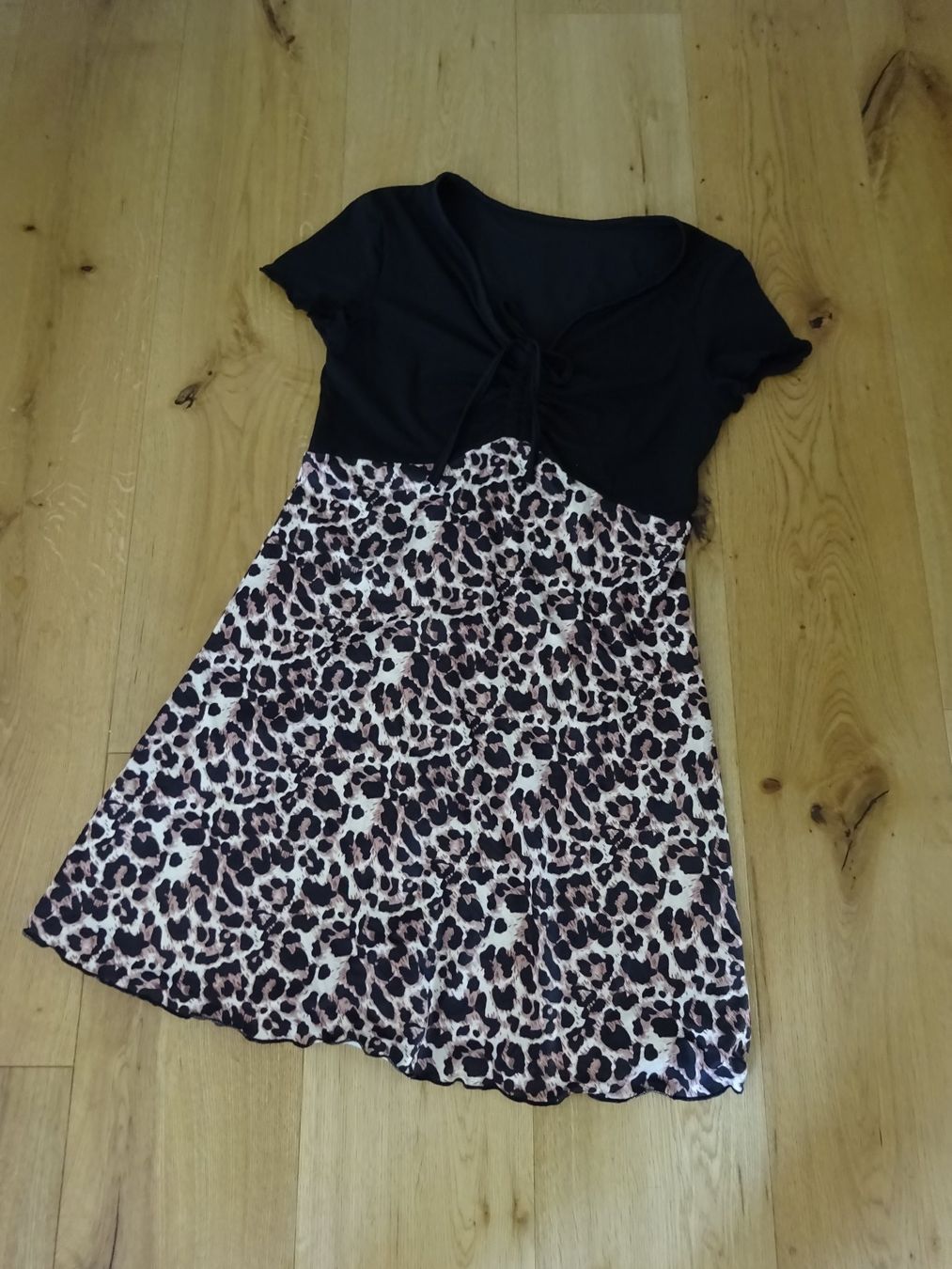 Vestiti: Tolles Kleid/Stretch – Nuovo (secondo la descrizione) da Rothrist venduto da Mistery1