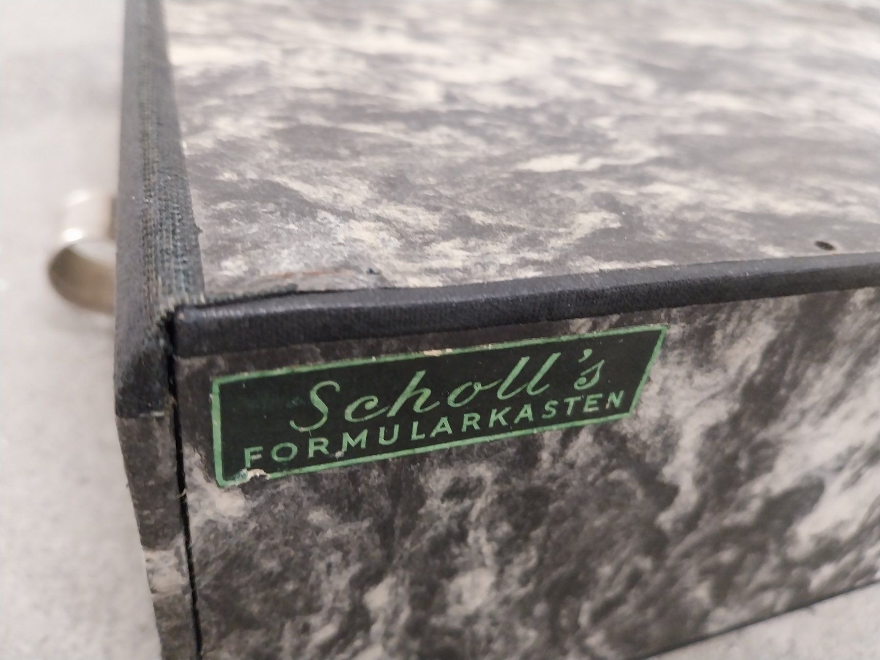 Transportkisten: Alte Kartonschachtel – Gebraucht aus Weingarten-Kalth von Bettelbruenneli 2