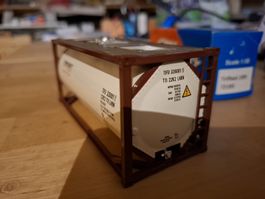 Container Spur 0