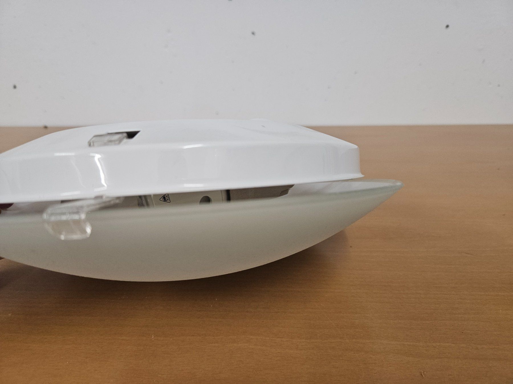 Lampadari & plafoniere: Deckenlampe Glas weiss, Ø25cm, echtglas Abdeckung – Usato da Neuendorf venduto da Andreas0154 2