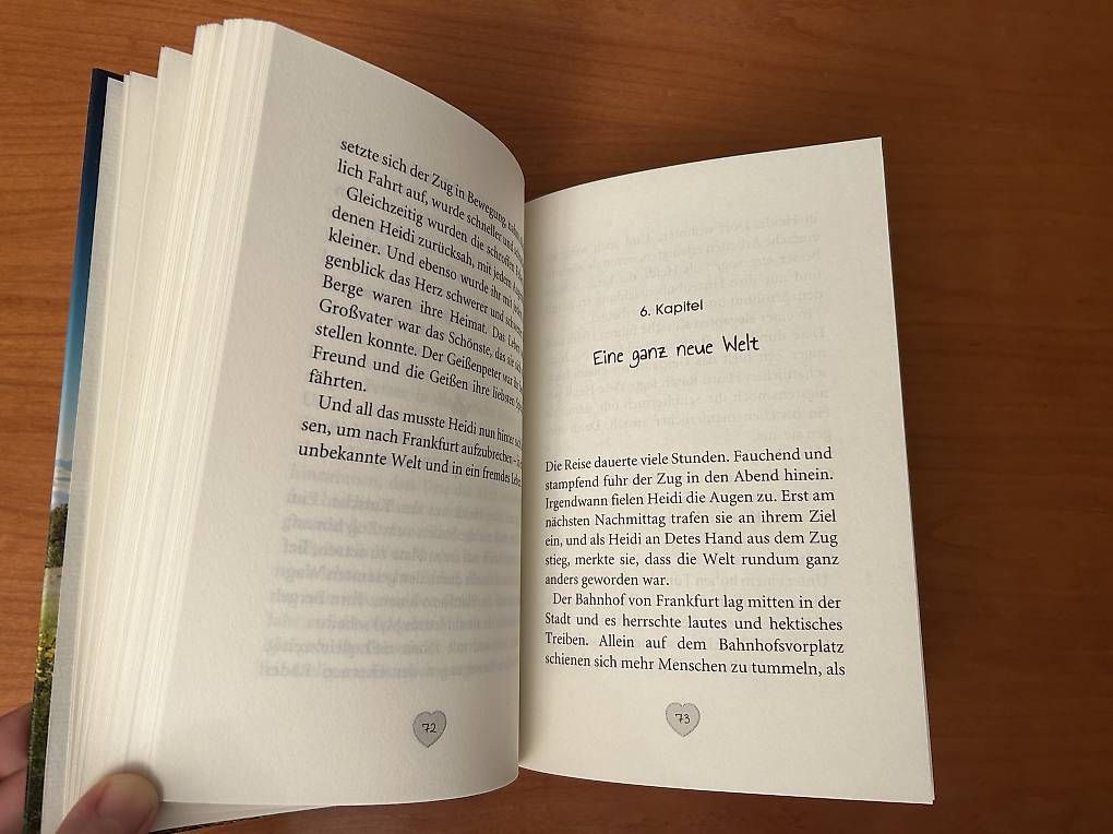 Libri: Heidi - Das Buch zum Film – Usato da Zollikerberg venduto da sel_99lq 1