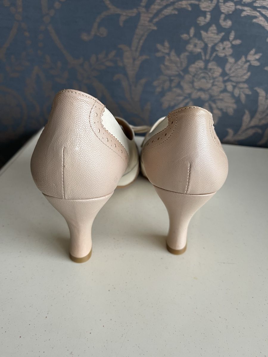 Scarpe da donna: Vintage Pumps von Bata Gr.41 – Nuovo (secondo la descrizione) da Stallikon venduto da BaumArt 2