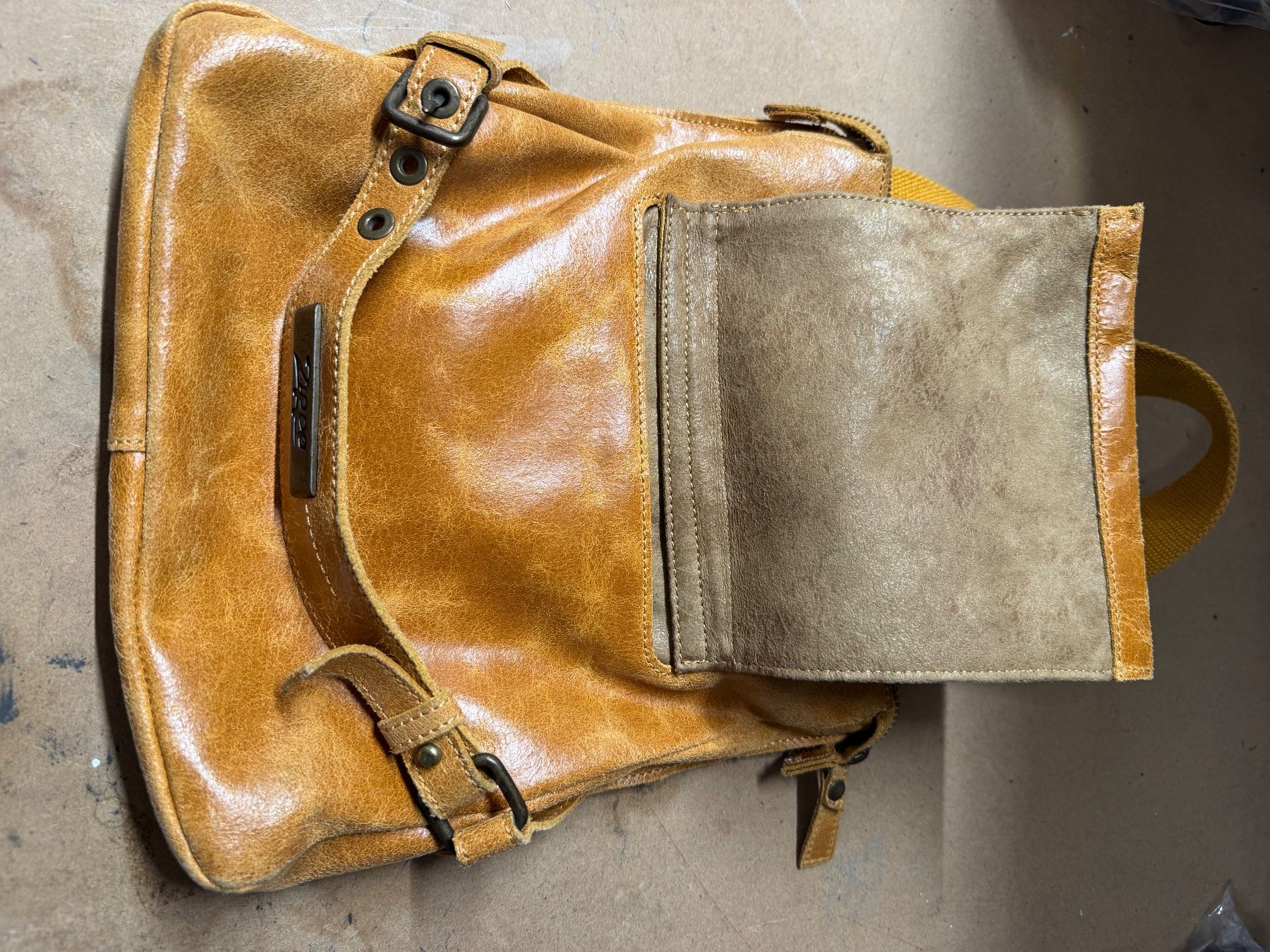 Borse: Crossbody BAG – Usato da Däniken SO venduto da Nikced 2