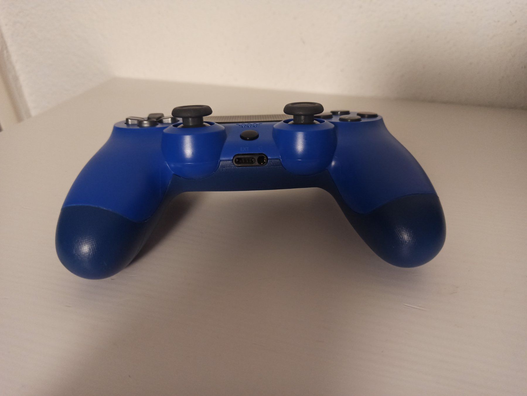 Controller: Wireless Controller PS4 V1 – Usato da Oberweningen venduto da mar_87mx 3