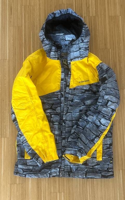 Giacche: Winterjacke (Alprausch) – Usato da Windisch venduto da Ebcetera
