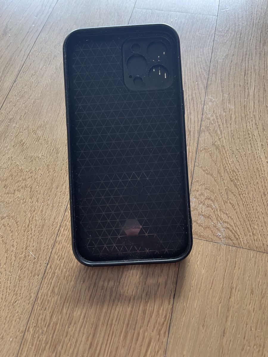 Apple Cover & Protezioni schermo: iPhone Pro Max Schutzhülle – Usato da Rombach venduto da pia_89kt 2