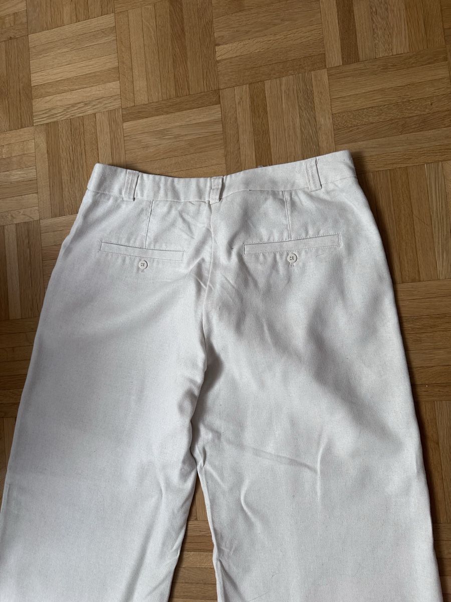 Completi & Tailleur: Anzug mit Weste weiss Nr.42 – Usato da Mels venduto da ricoshop 4