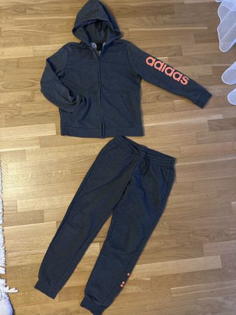 Adidas Trainingsanzug, Gr. M
