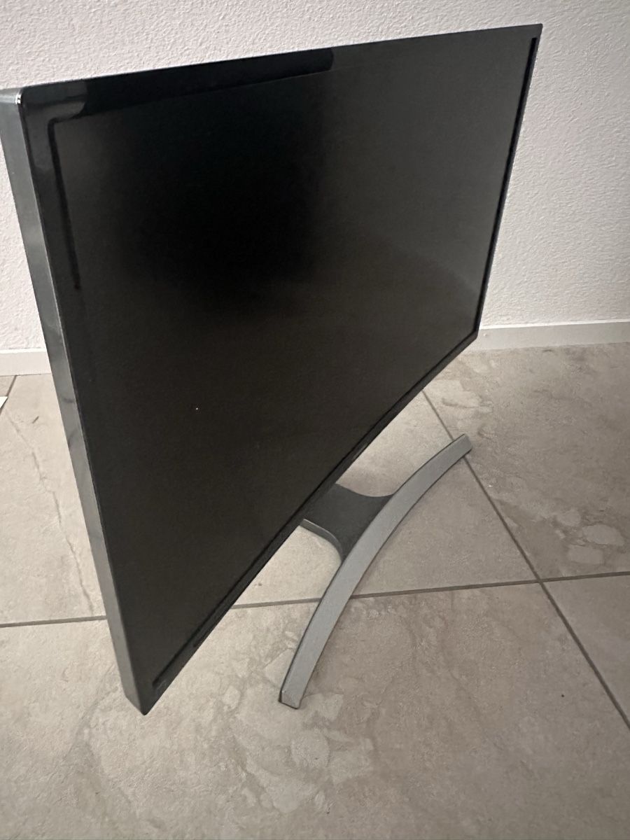 Samsung Ecrans: Monitor – D'occasion à Birmensdorf ZH par des_fmt5