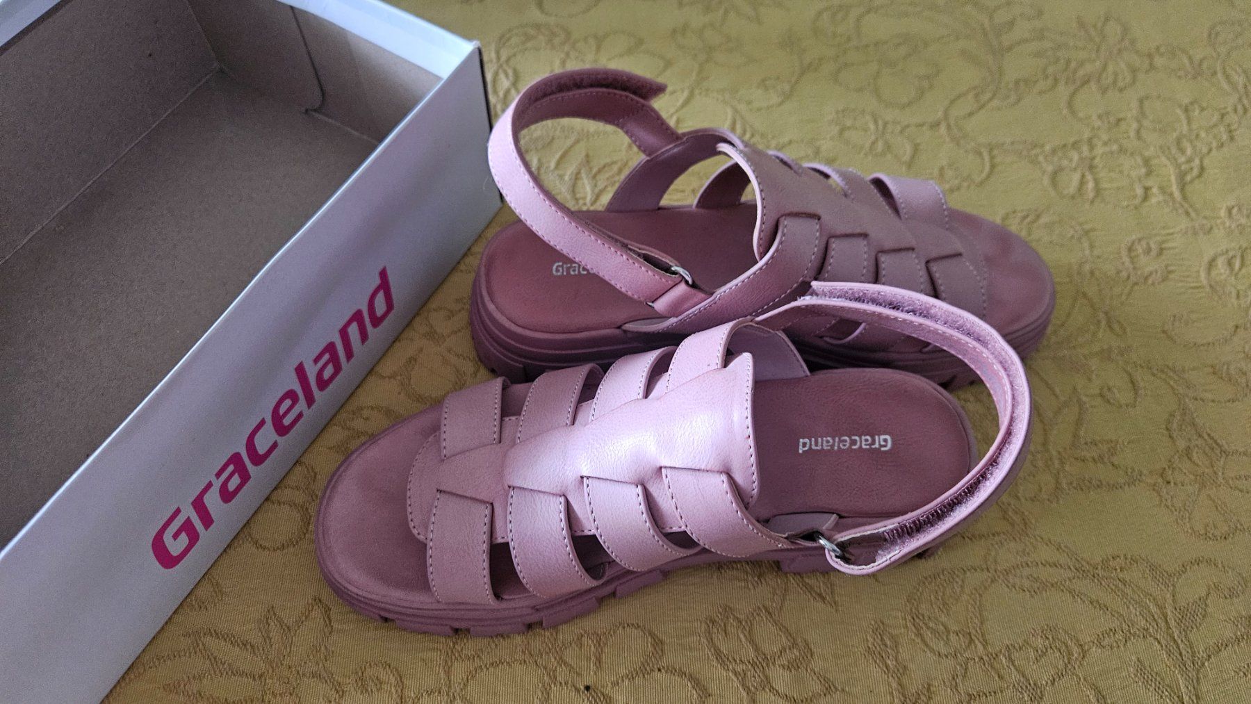Graceland Scarpe da donna: Sandali rosa Graceland n.37 – Usato da Melano venduto da H-Sara 1