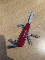 Rotes Apaco Taschenmesser
