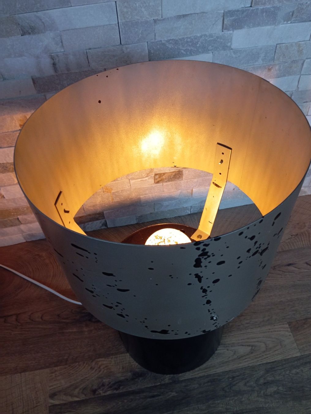 Lampade: Stehlampe schwarz silber Industrial Look – Nuovo (secondo la descrizione) da Giswil venduto da Zumdesign 3