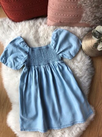 Sommerliches Jeanskleid NEXT mit Puffärmeln Gr. 122 *NEU