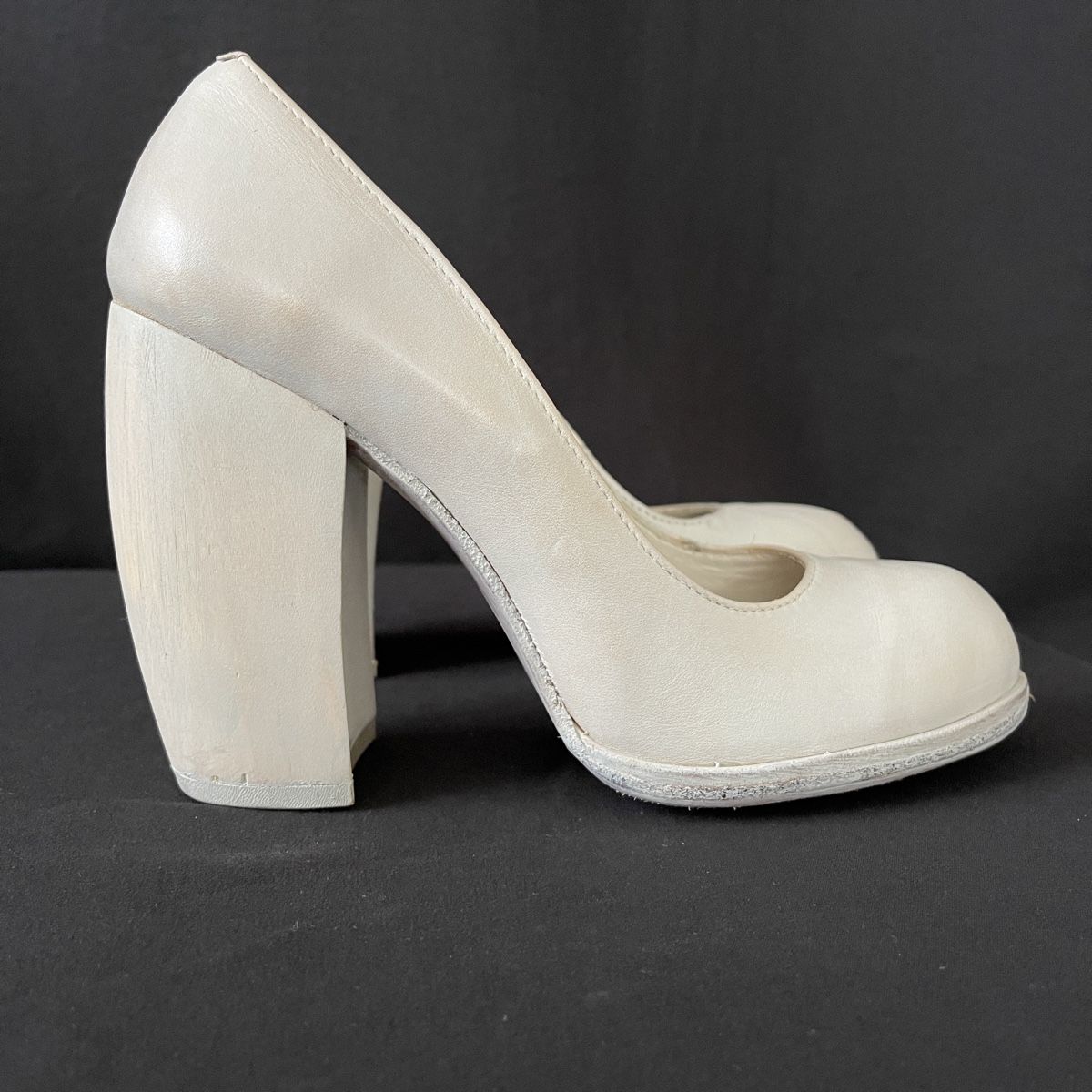 Scarpe da donna: KOFTA New Shoes – Nuovo e nell'imballaggio originale da Emmen venduto da Avviivva_Com2023