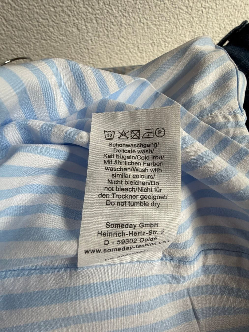 Someday Chemisiers: Bluse hellblau/weiss gestreift – D'occasion à Burgdorf par Bizeli 3