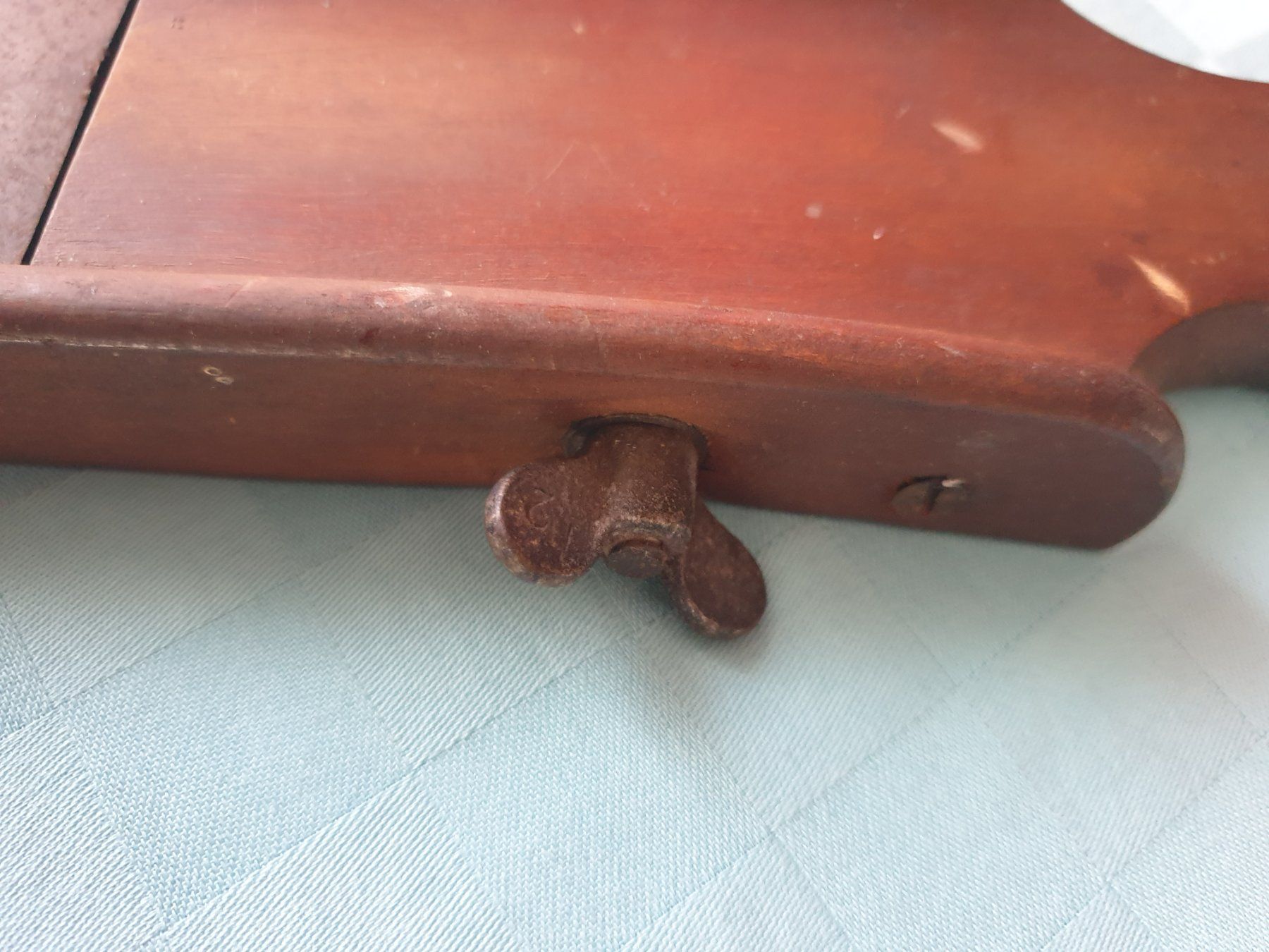 Elettrodomestici da cucina: Antiker kleiner Küchen - Hobel – Usato da Mörschwil venduto da spirspi 2