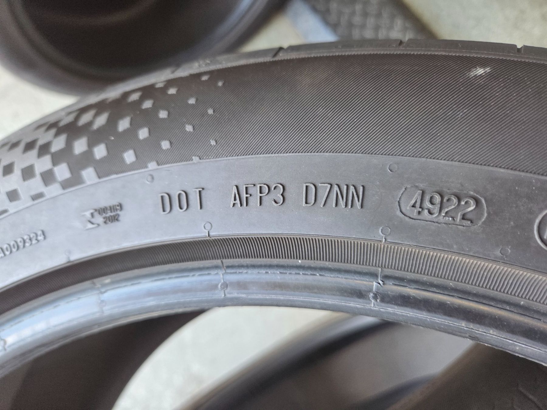 Pneus & Roues: 275 / 45 R 21 MO  Continental – D'occasion à Fischbach-Göslikon par Emanuel.Bardhi 5