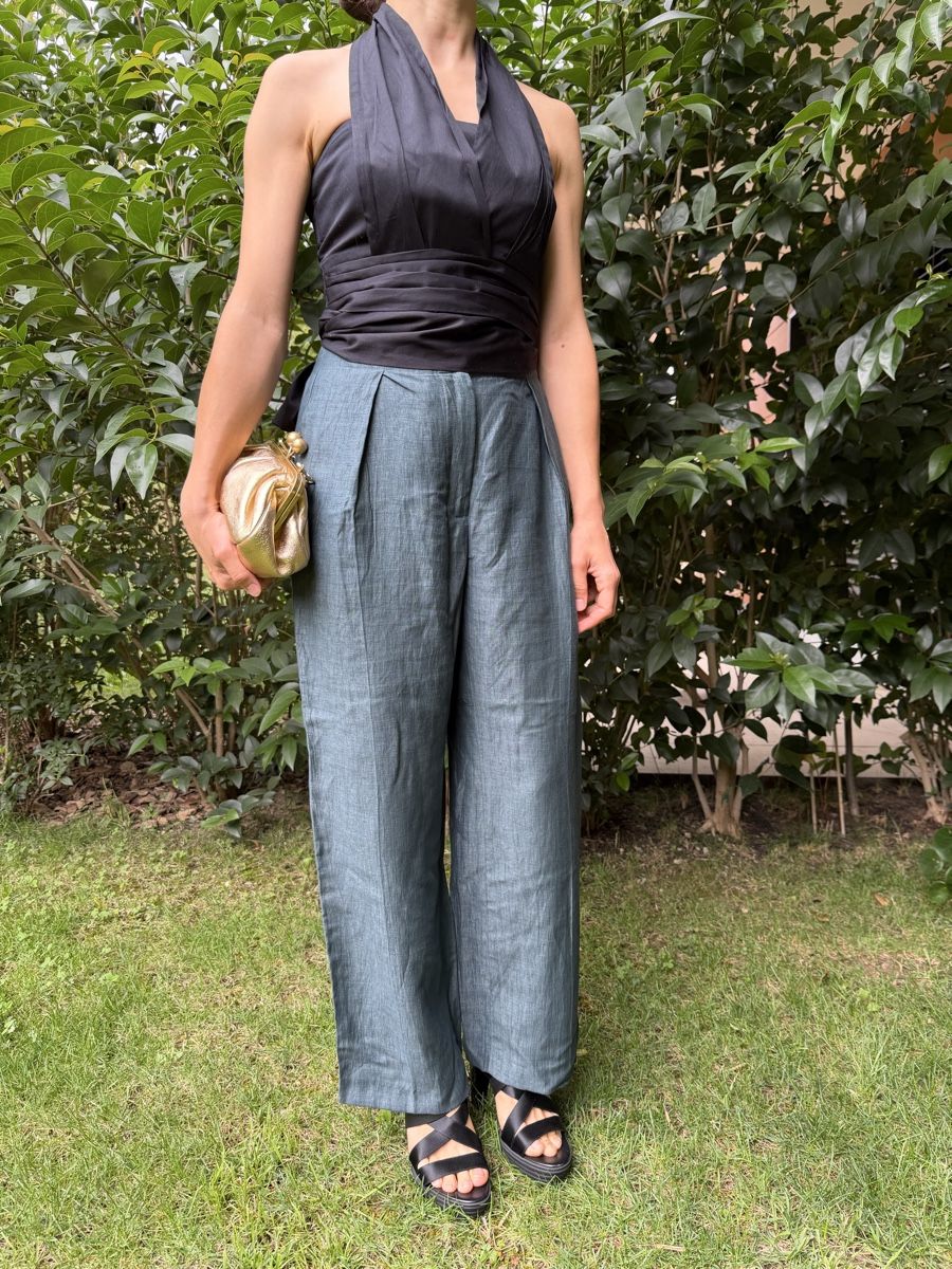 Top: Black Halter Top Size S – Nuovo (secondo la descrizione) da Corsier GE venduto da Karol_save_planet 2