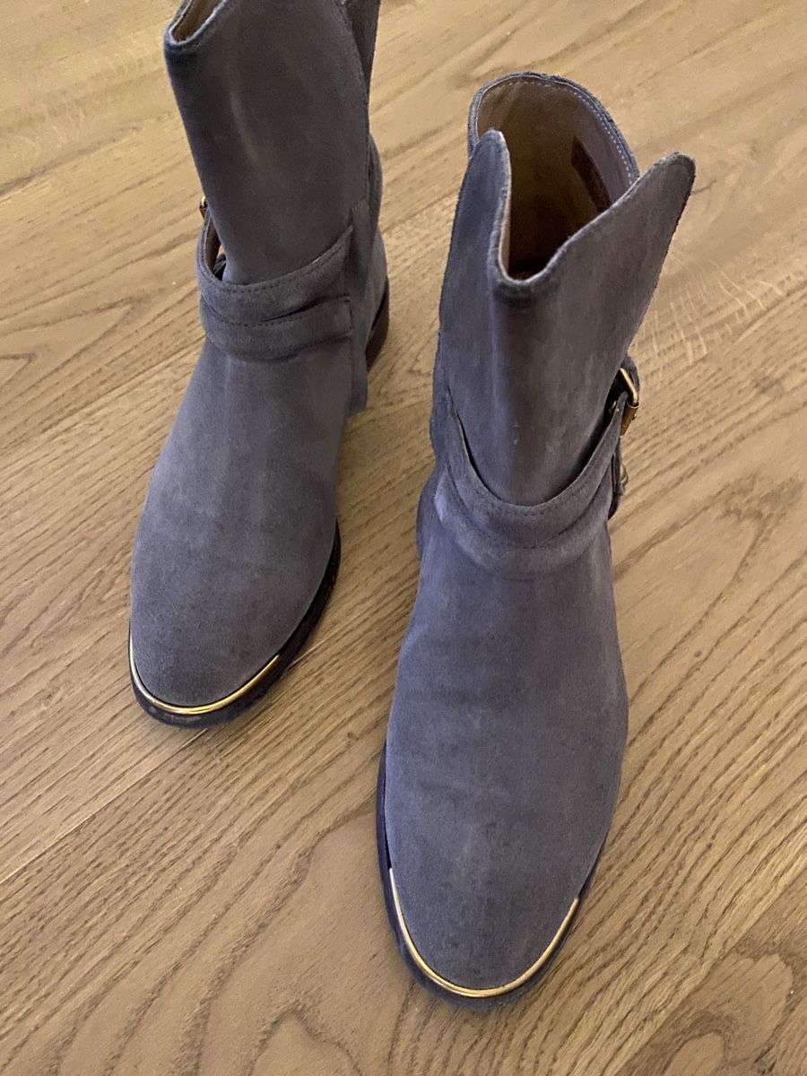Ugg Scarpe da donna: UGGs Stiefeletten – Usato da Malans GR venduto da gab_r8xq
