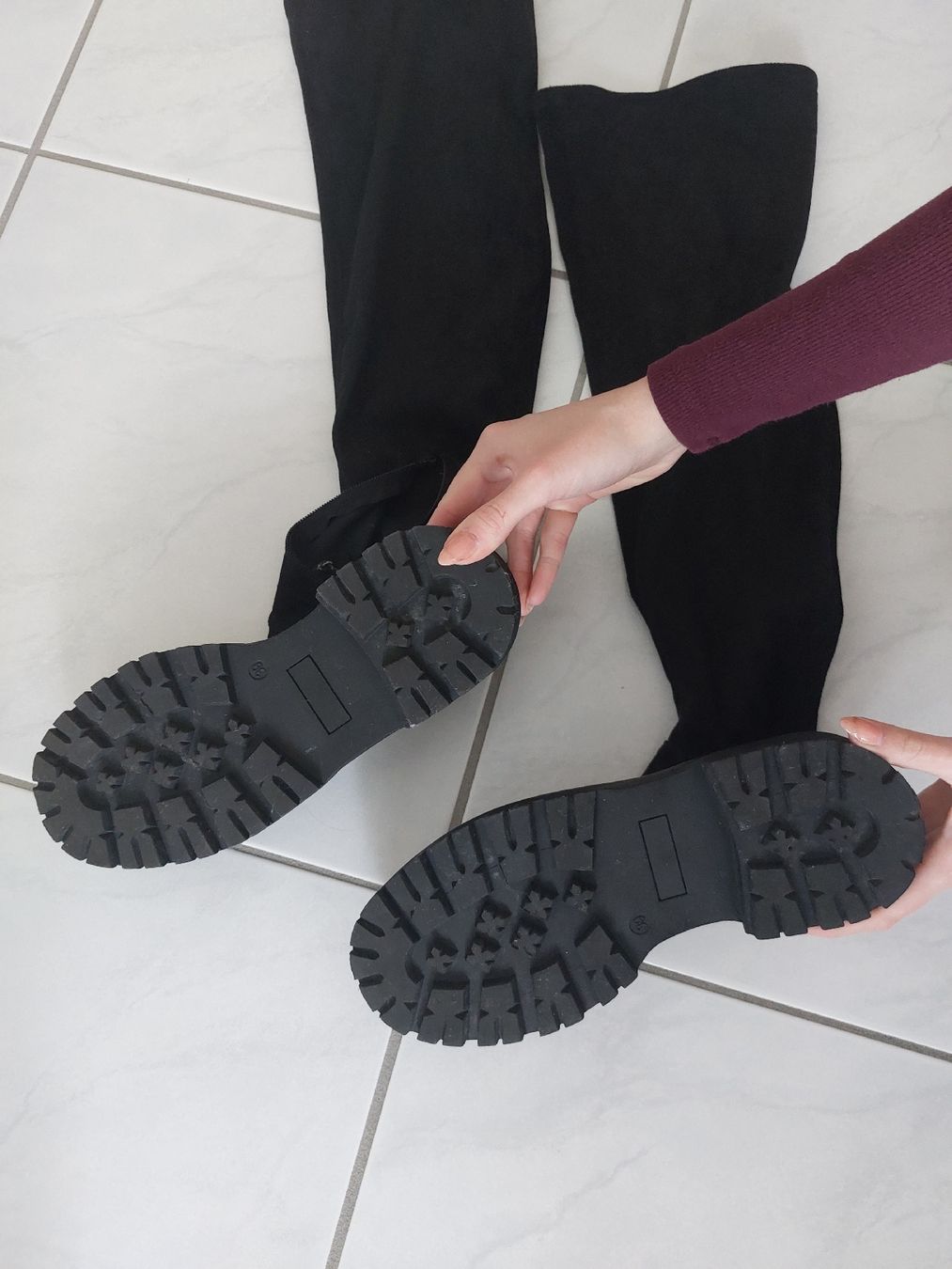 Scarpe da donna: Overknee-Stiefel schwarz – Usato da Oberentfelden venduto da Ski01 3